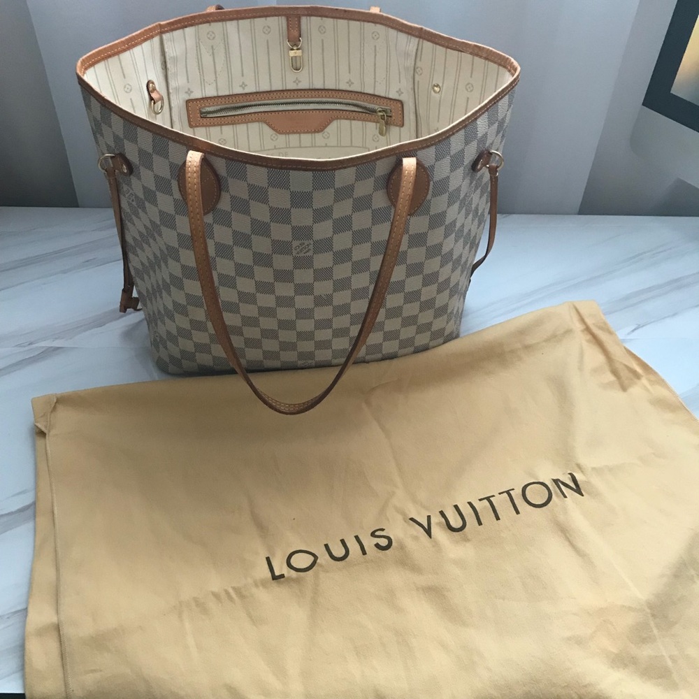 Louis Vuitton Neverfull MM
